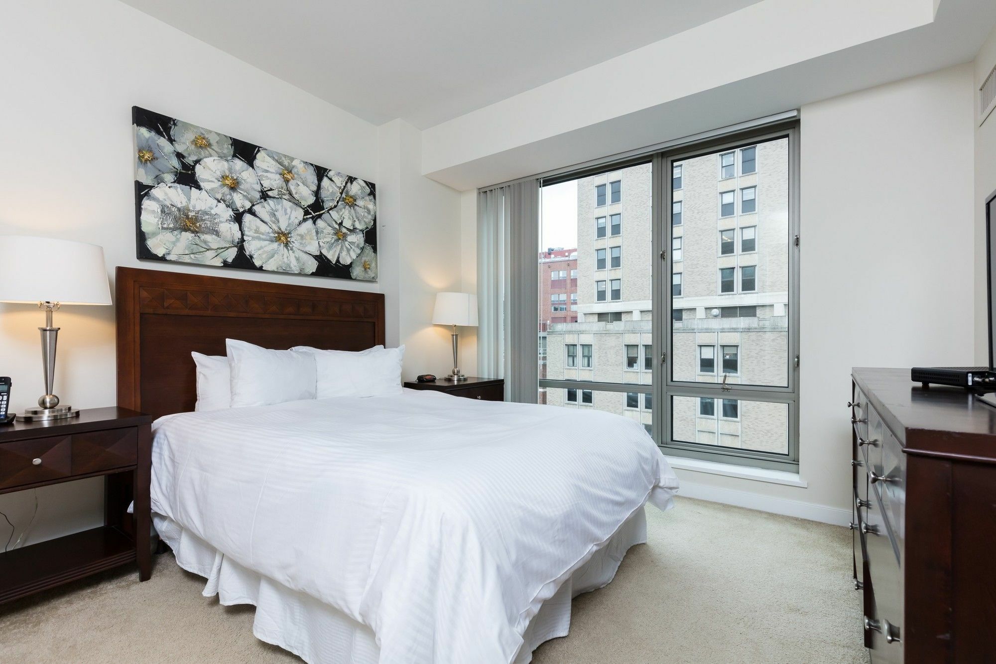 Global Luxury Suites Mass General Hospital Бостън Екстериор снимка
